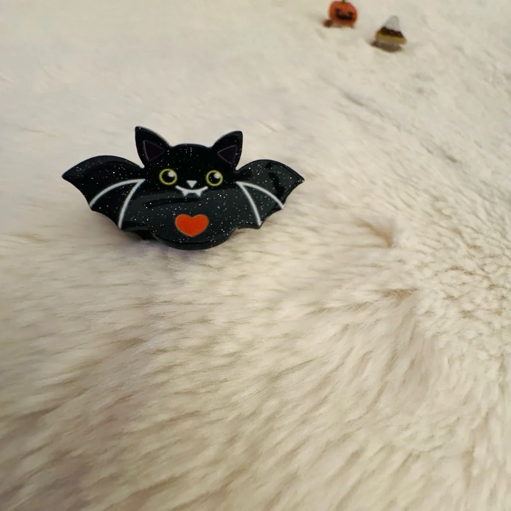 Mini Hair Claw Clip, Black Vampire Bat